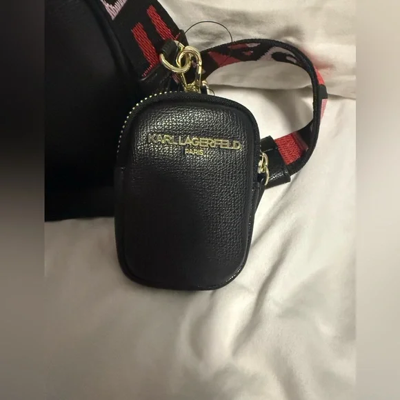 Karl Lagerfeld NWT Black Crossbody with Beautiful Strap and Attached coin purse! - Picture 4 of 9
